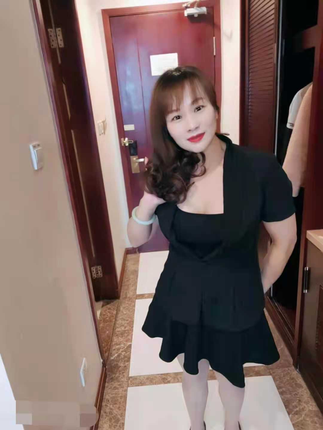 一个来自吴江区的居家少妇