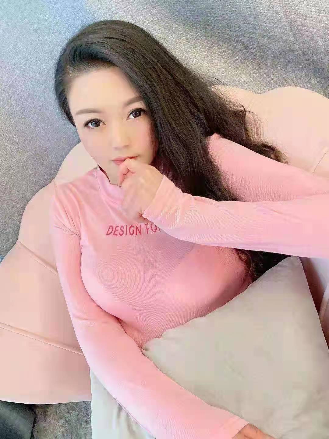 南坪亚太商谷的妹子，真实大胸，服务很好