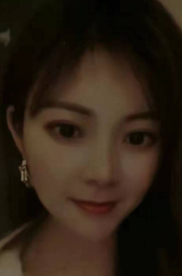 服务系的福音，KH一绝，胸大，人很好，温柔，热情