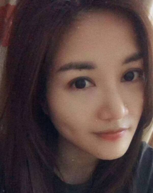 自己开发的手法超级优秀的小姐姐