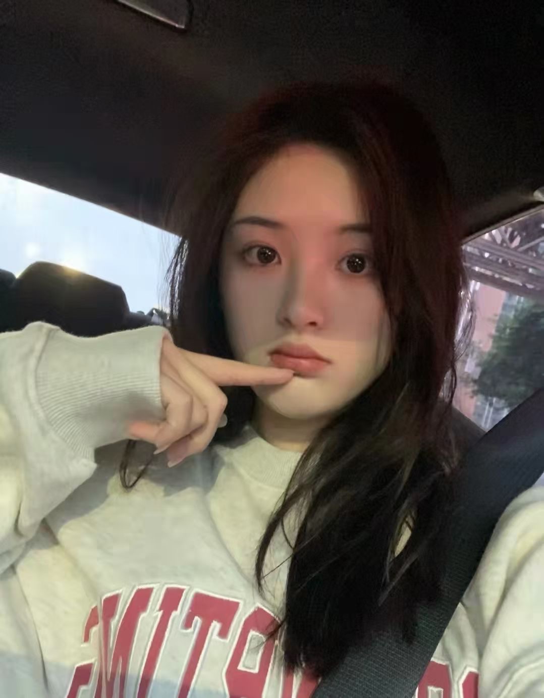 妹子听话，相当的不错，主要是比较安全。