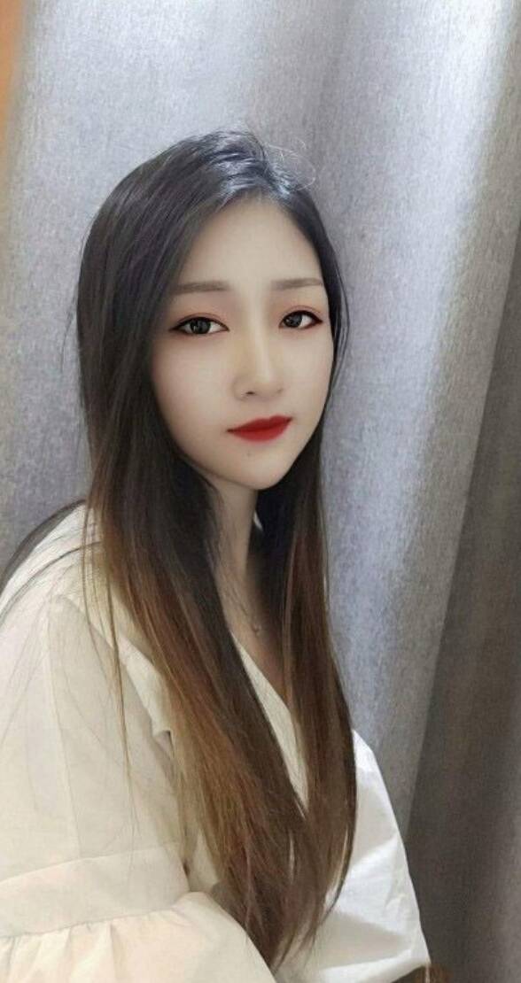 分享极品兼职小姐姐