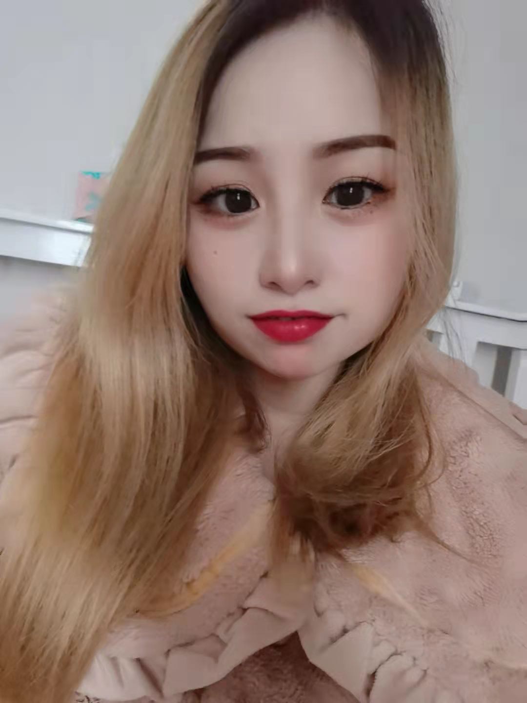 静安区妖娆妩媚的小仙女