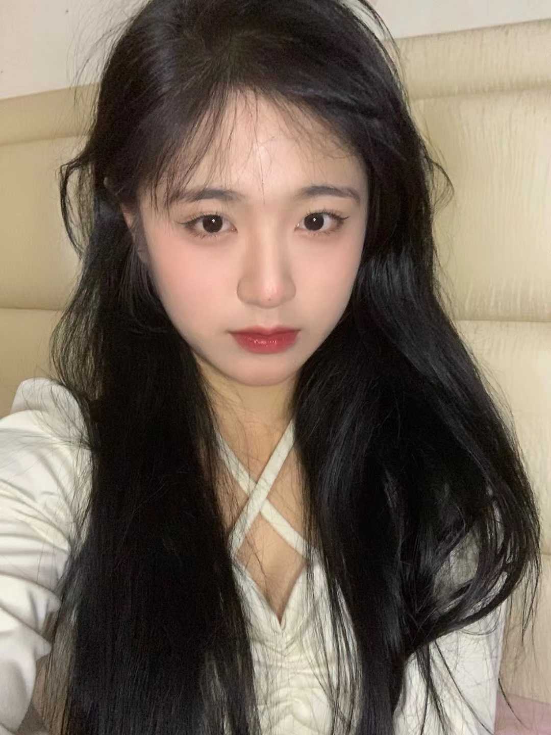 清纯美丽的女学生妹妹