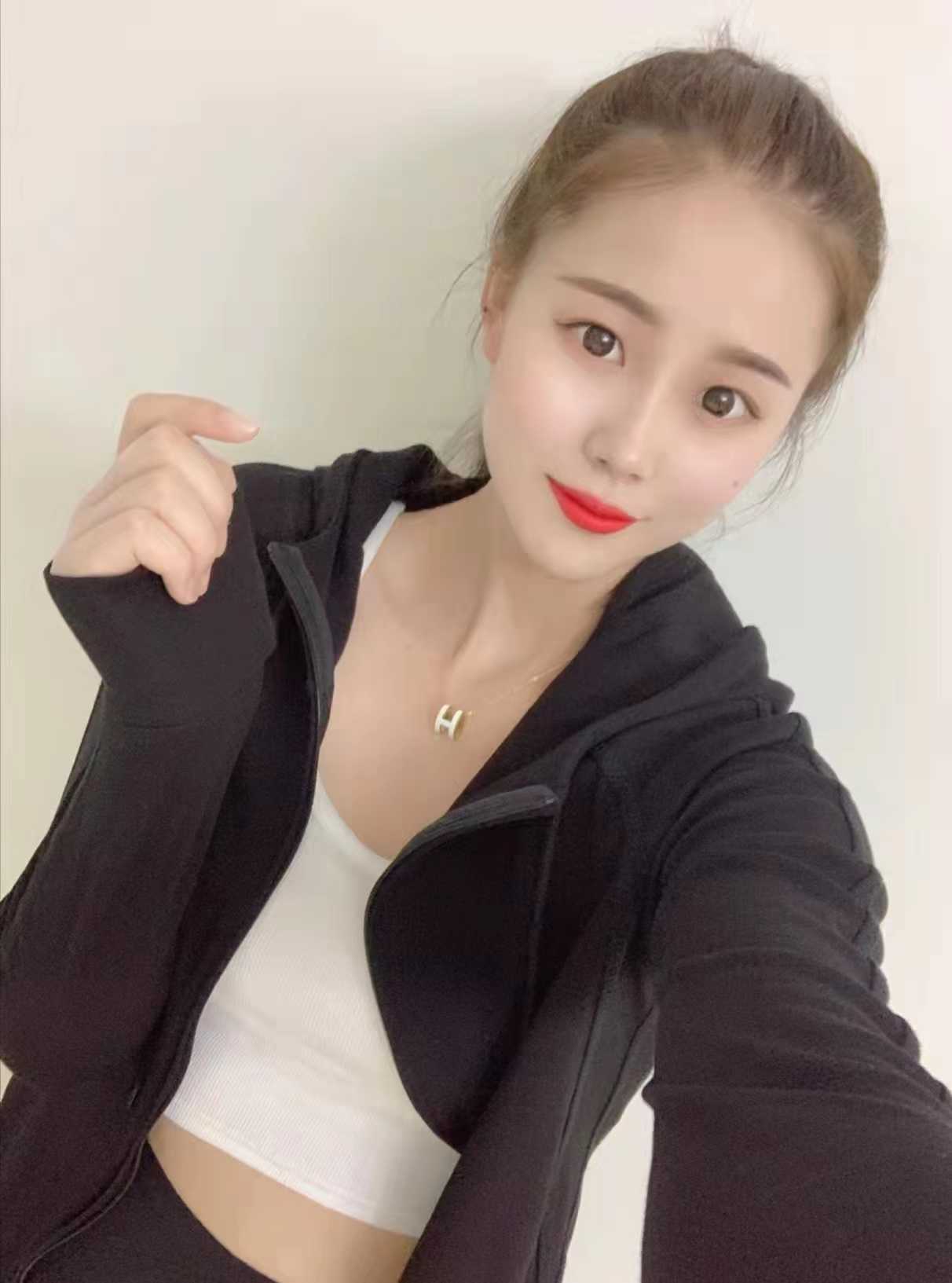 御姐风给你不一样的感觉