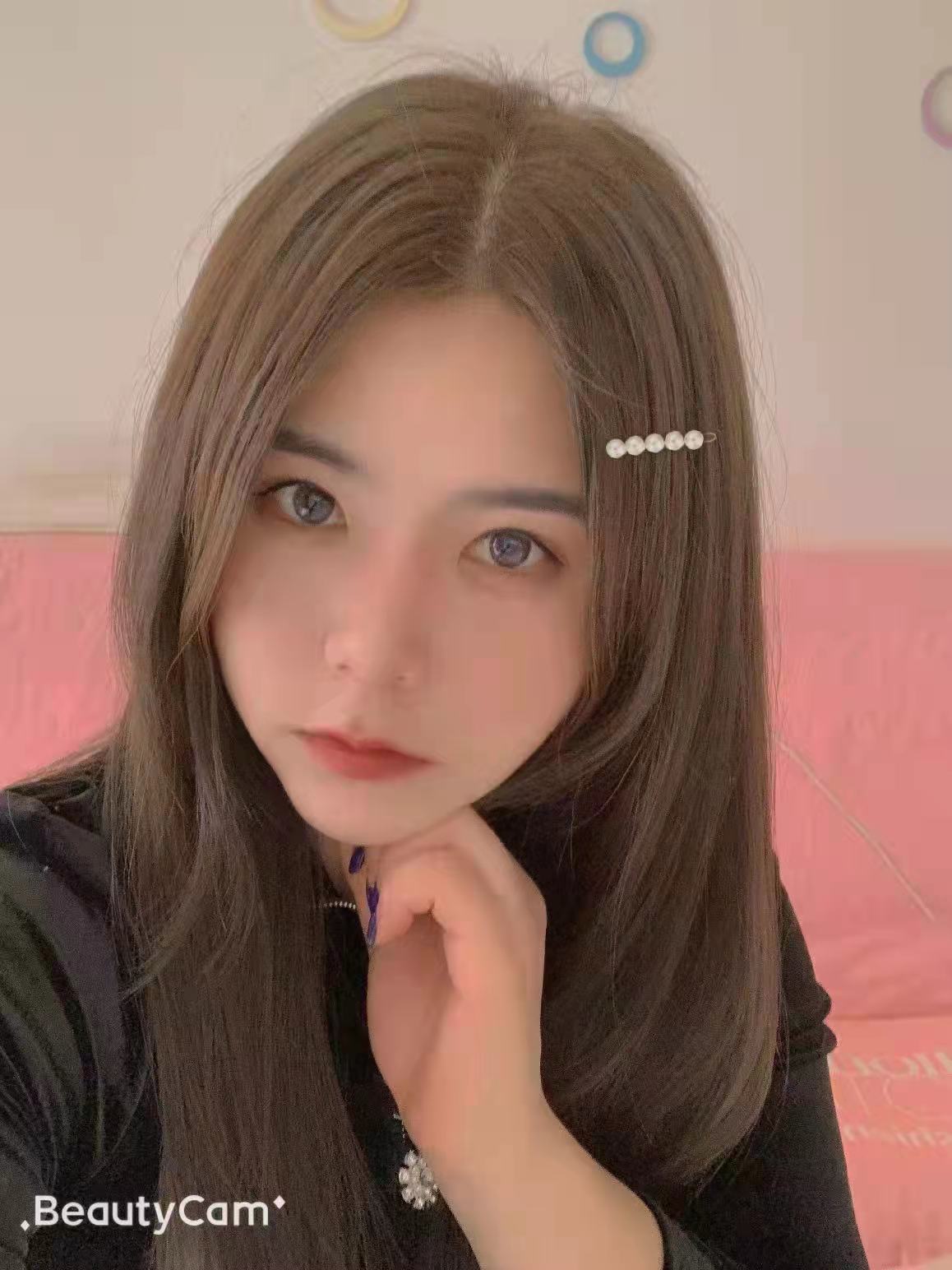 龙首村的清纯小姐姐