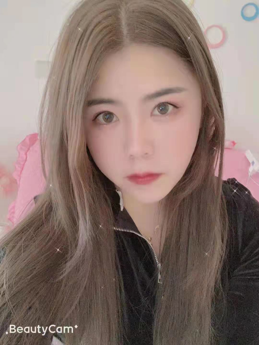 龙首村的清纯小姐姐