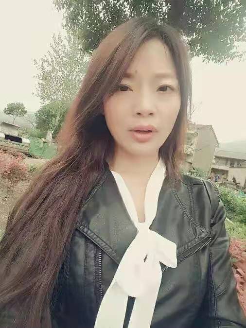 解锁南京东路的小姐姐