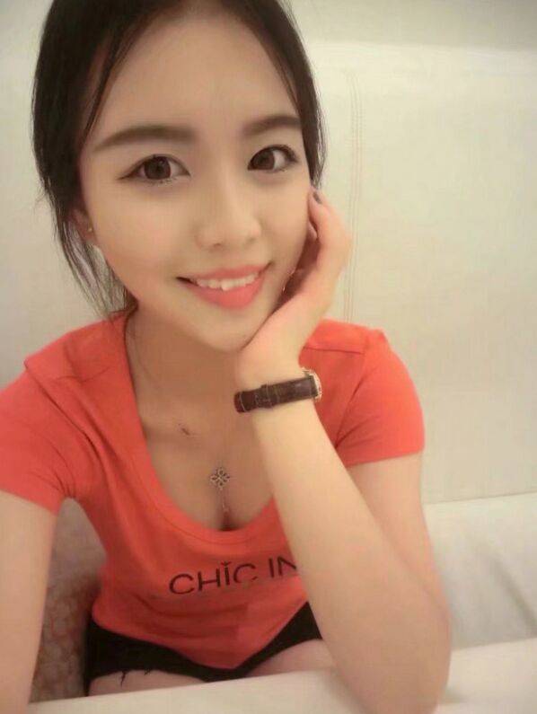 可以抱着艹的小姑娘