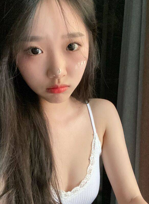 验证雨花水多大胸小妹妹