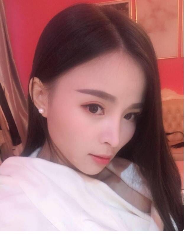 可爱的甜甜圈 熊大肤白 艹的爽歪歪