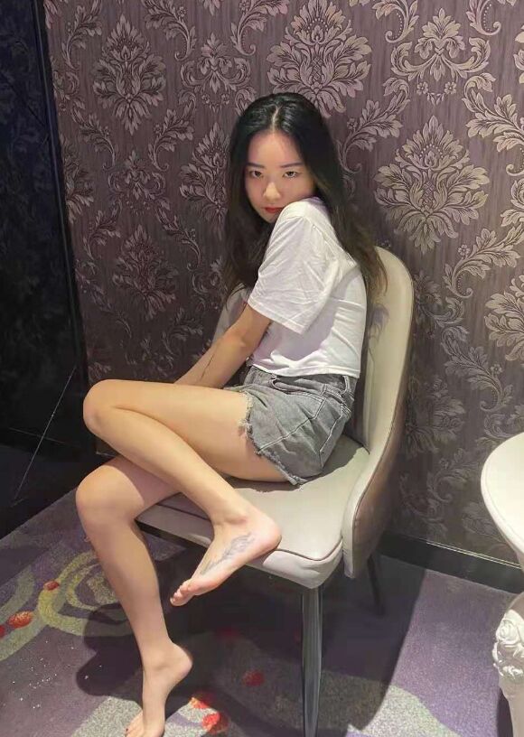 丰台丝袜小少妇