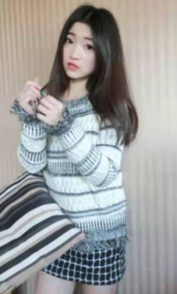 妹子很好很舒服,车灯很大