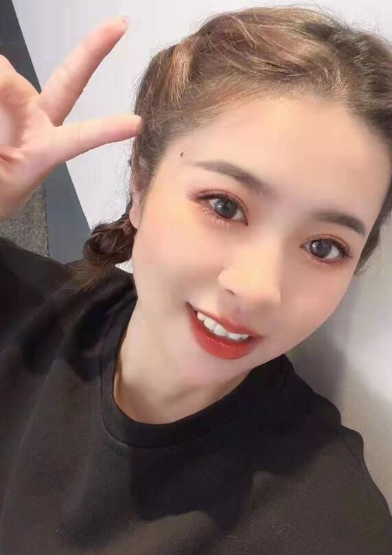 天河大波浪混血猫猫