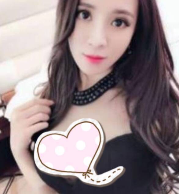 纹身小姐姐不错