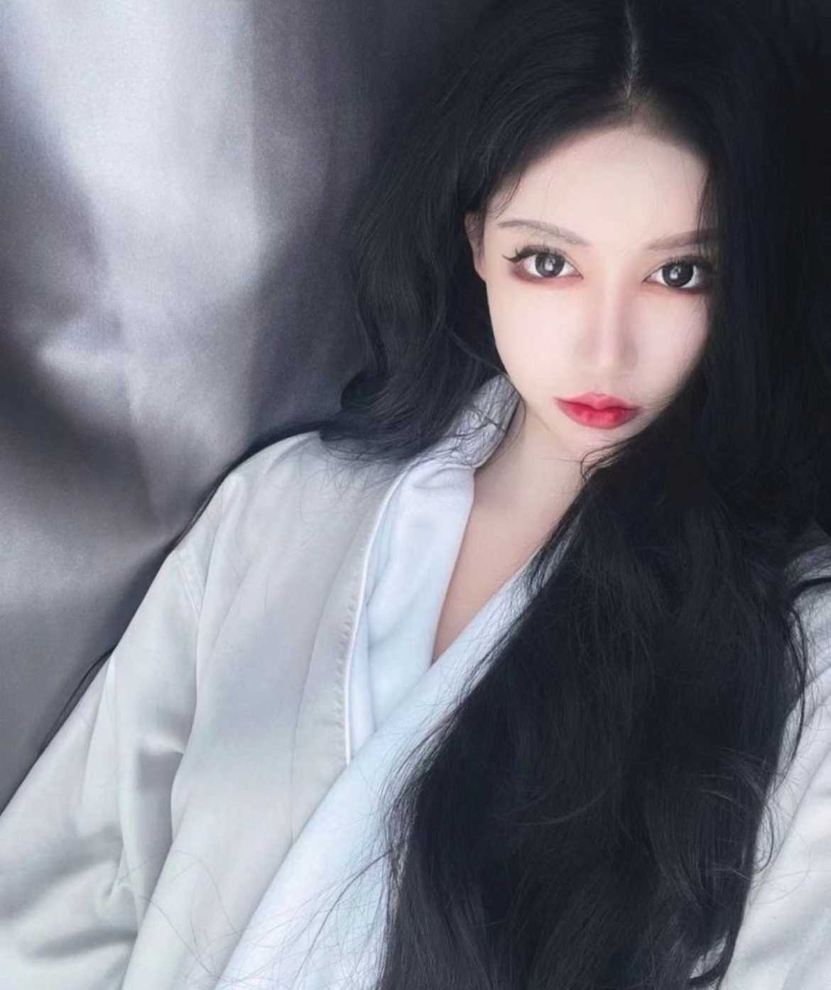 身材诱人，服务温柔的妹子