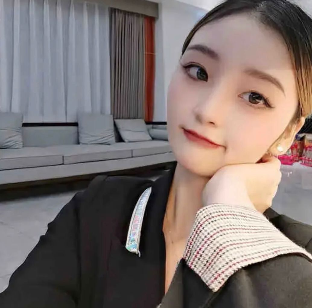 超萌超甜的妹妹