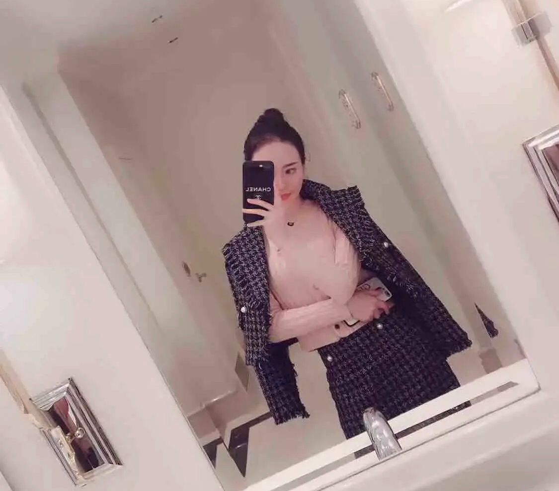 乳头粉粉的小妹妹