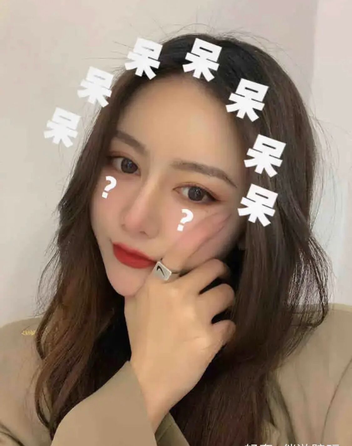 奶子很软的年轻妹子