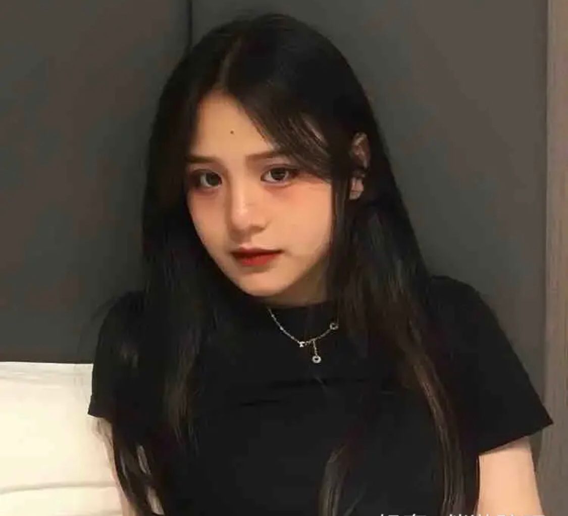 刚毕业没多久的妹妹，很会叫床