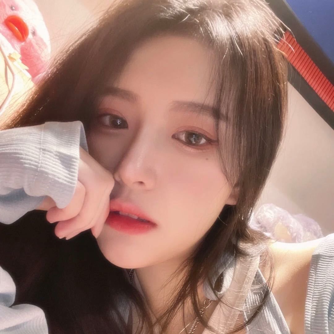 感觉不错，大胸大屁股，SaoSao的