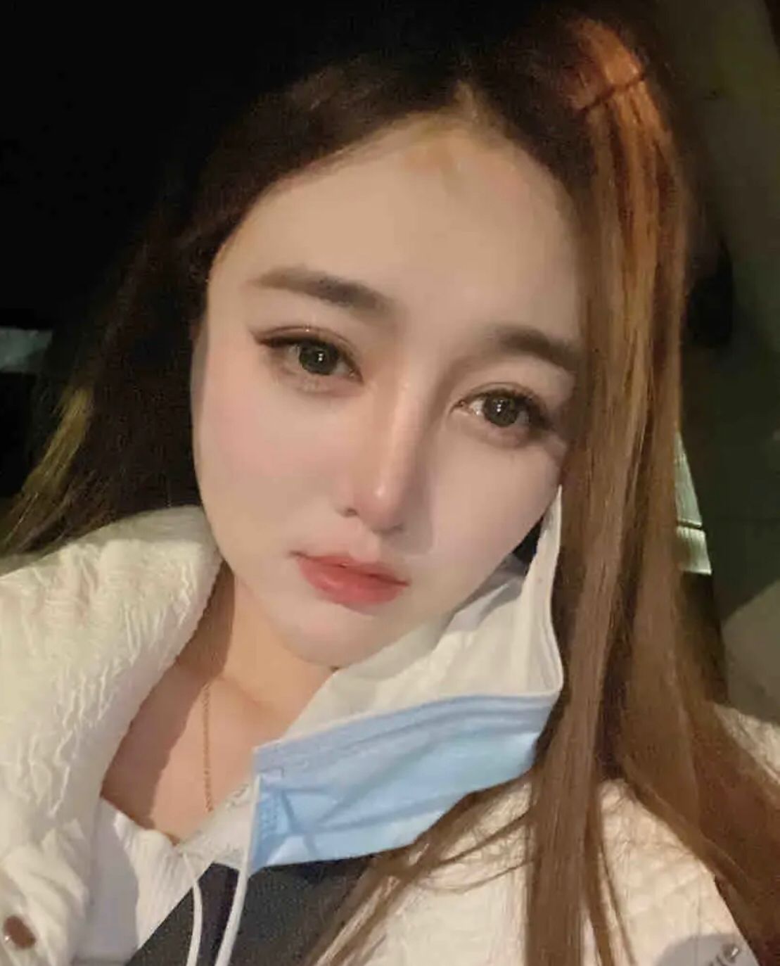 颜值很高，下面很紧的少妇