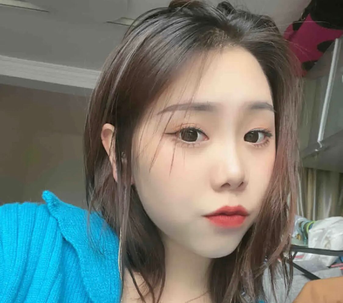 总体来说不错的妹子