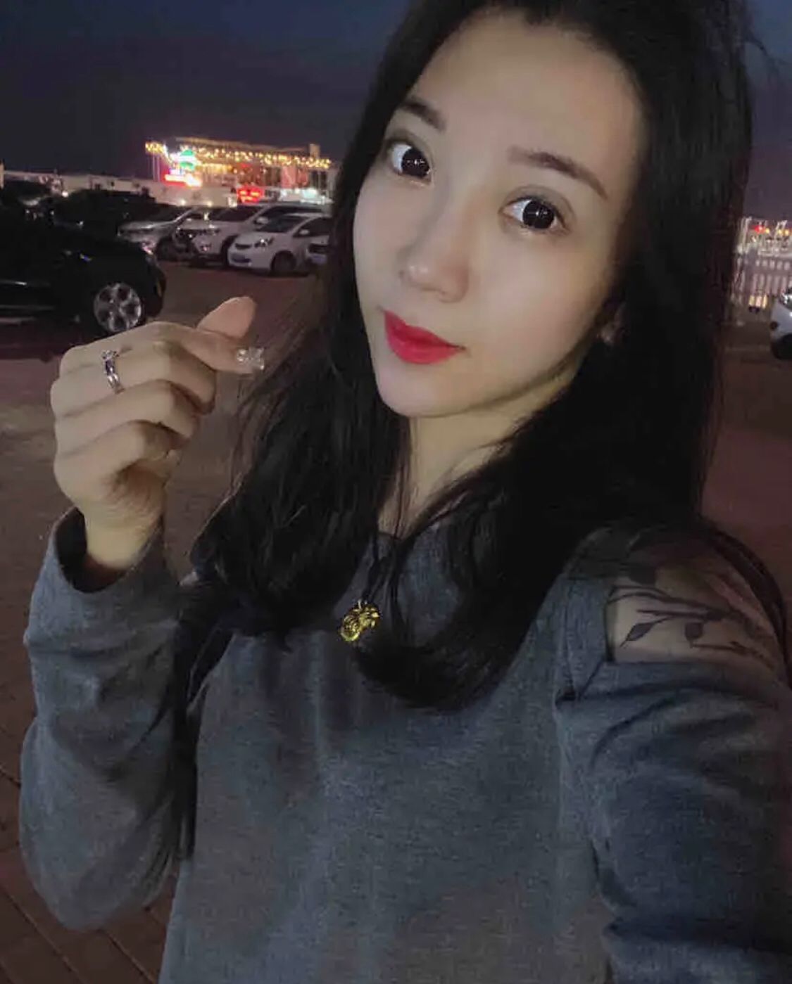 很会的妹子，美滋滋