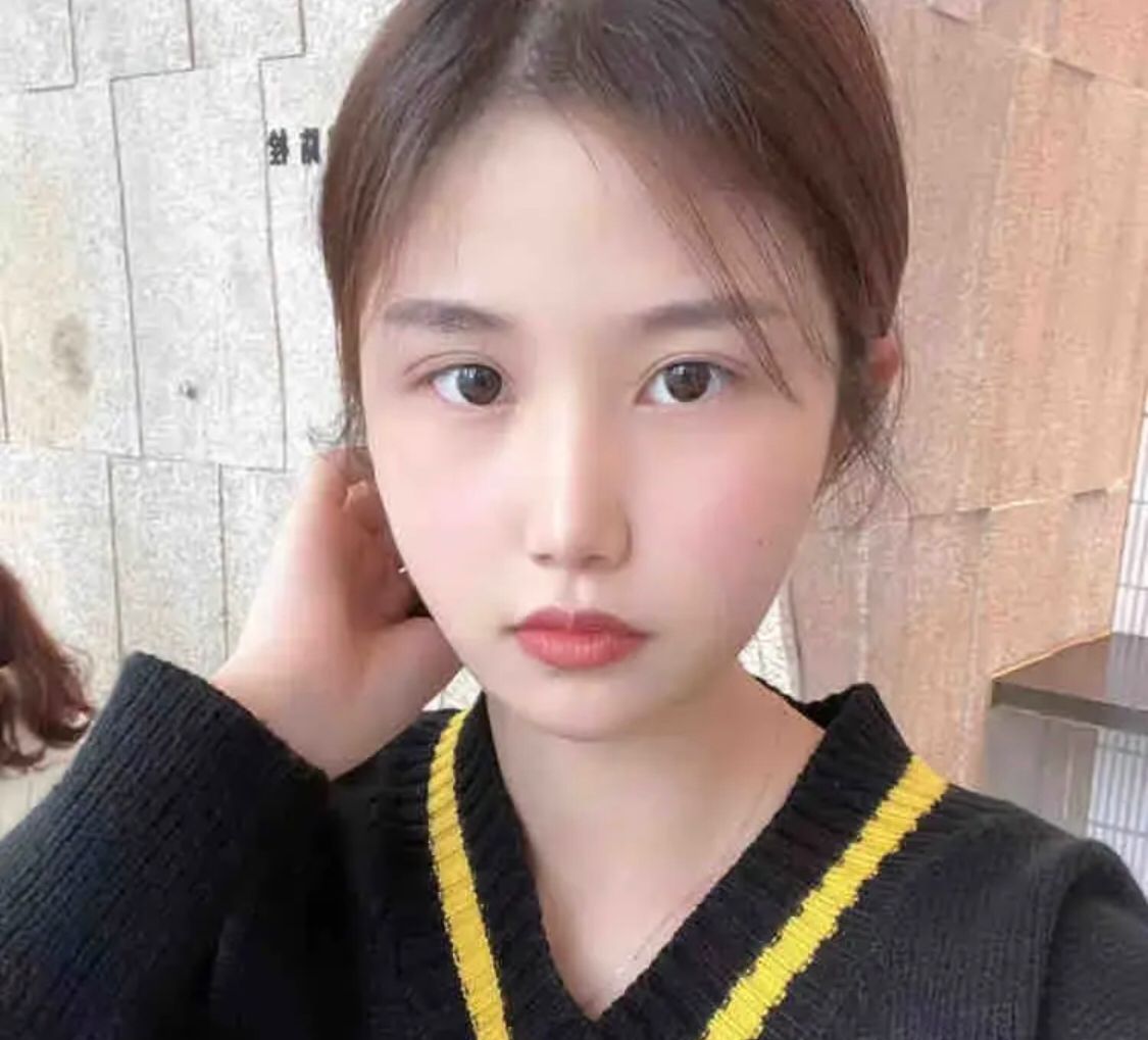 服务系列的妹子