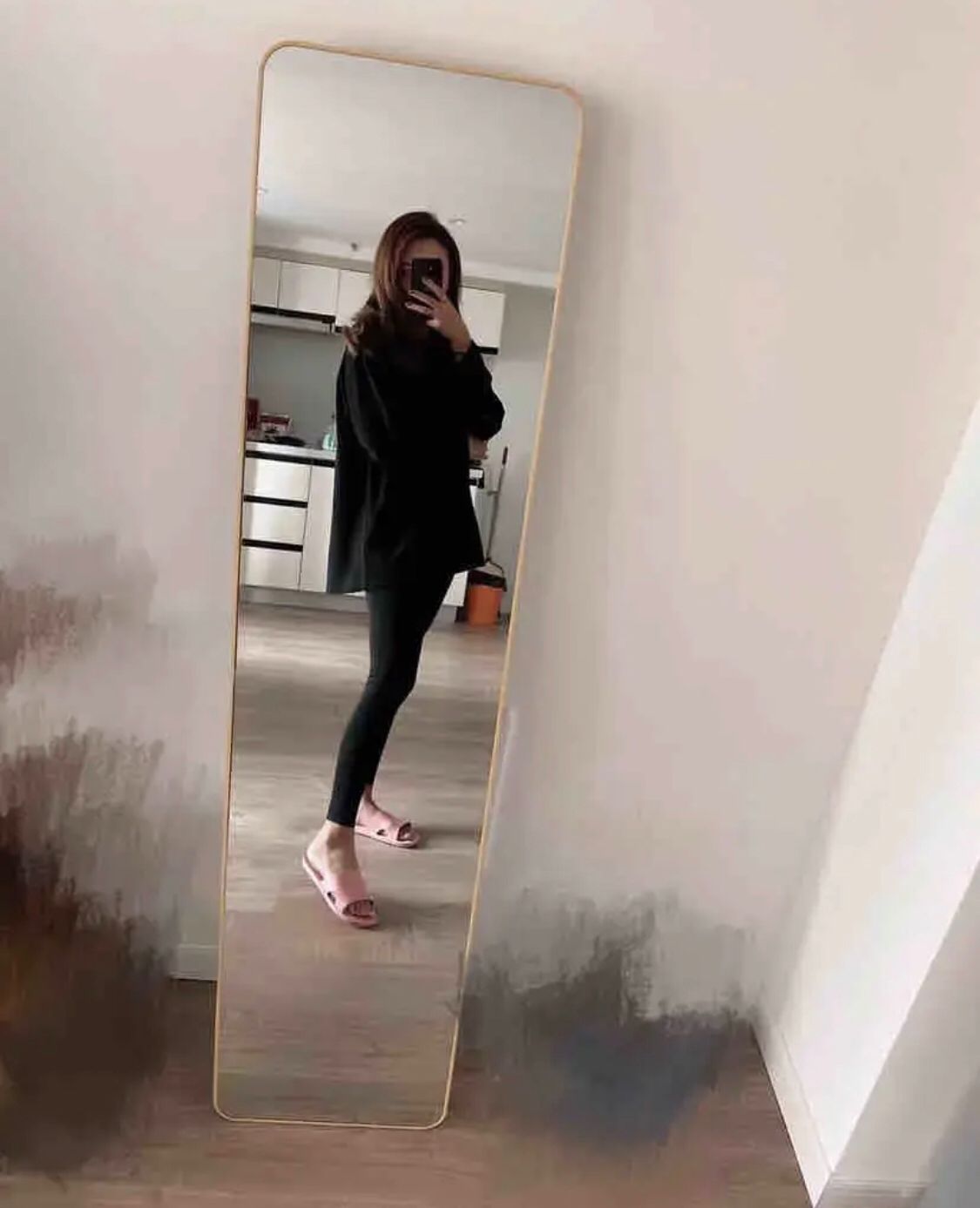 不机车的妹子屁股很翘