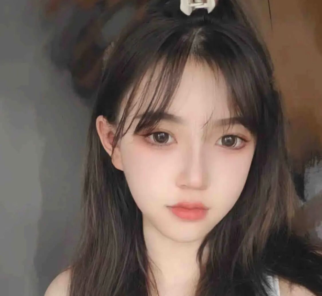 很主动很好看的妹子