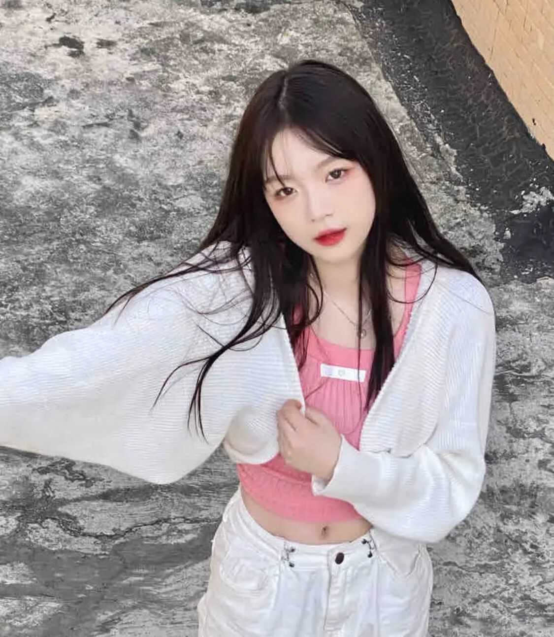 年轻兼职学生妹