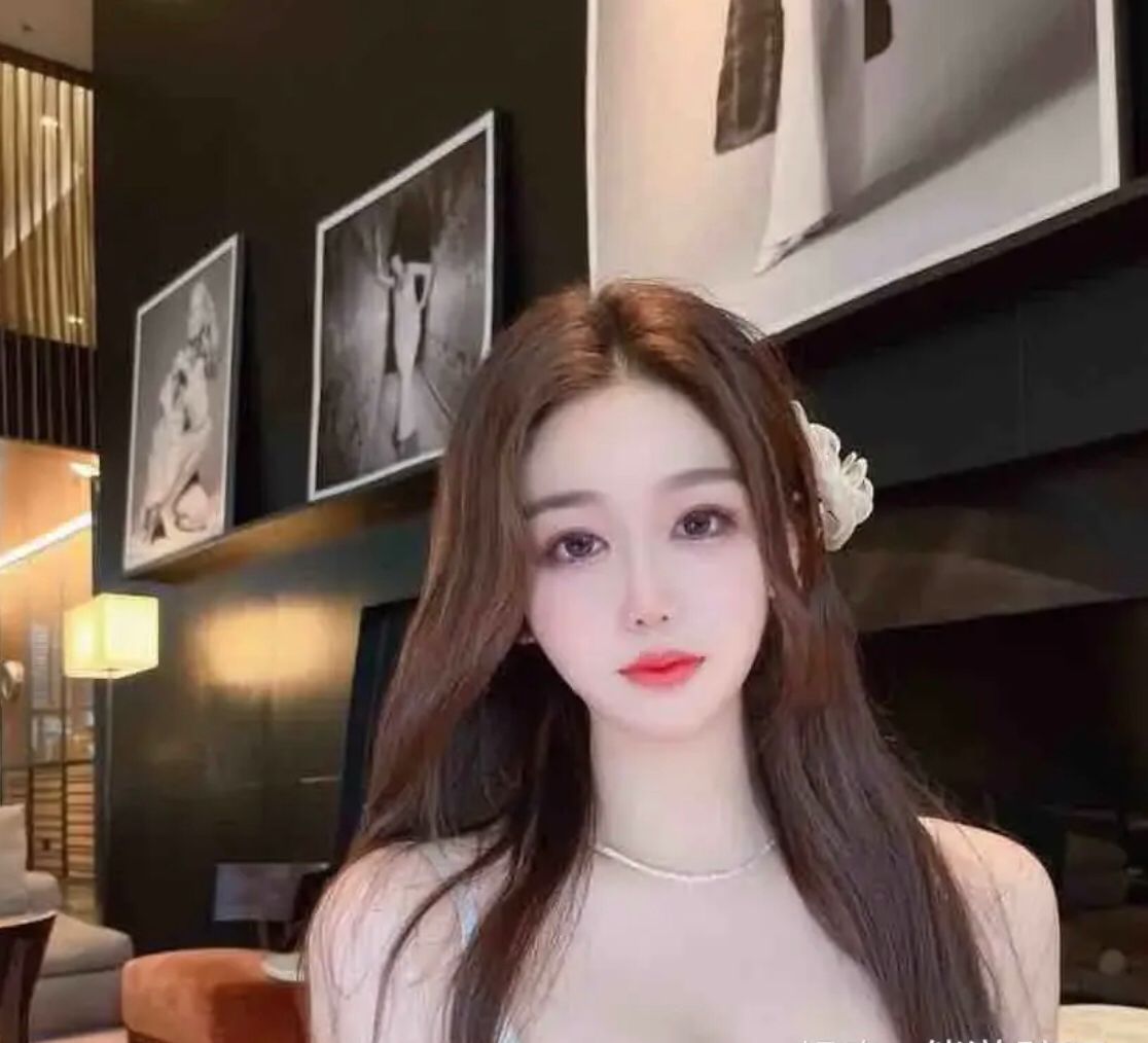 超级性感的妹子