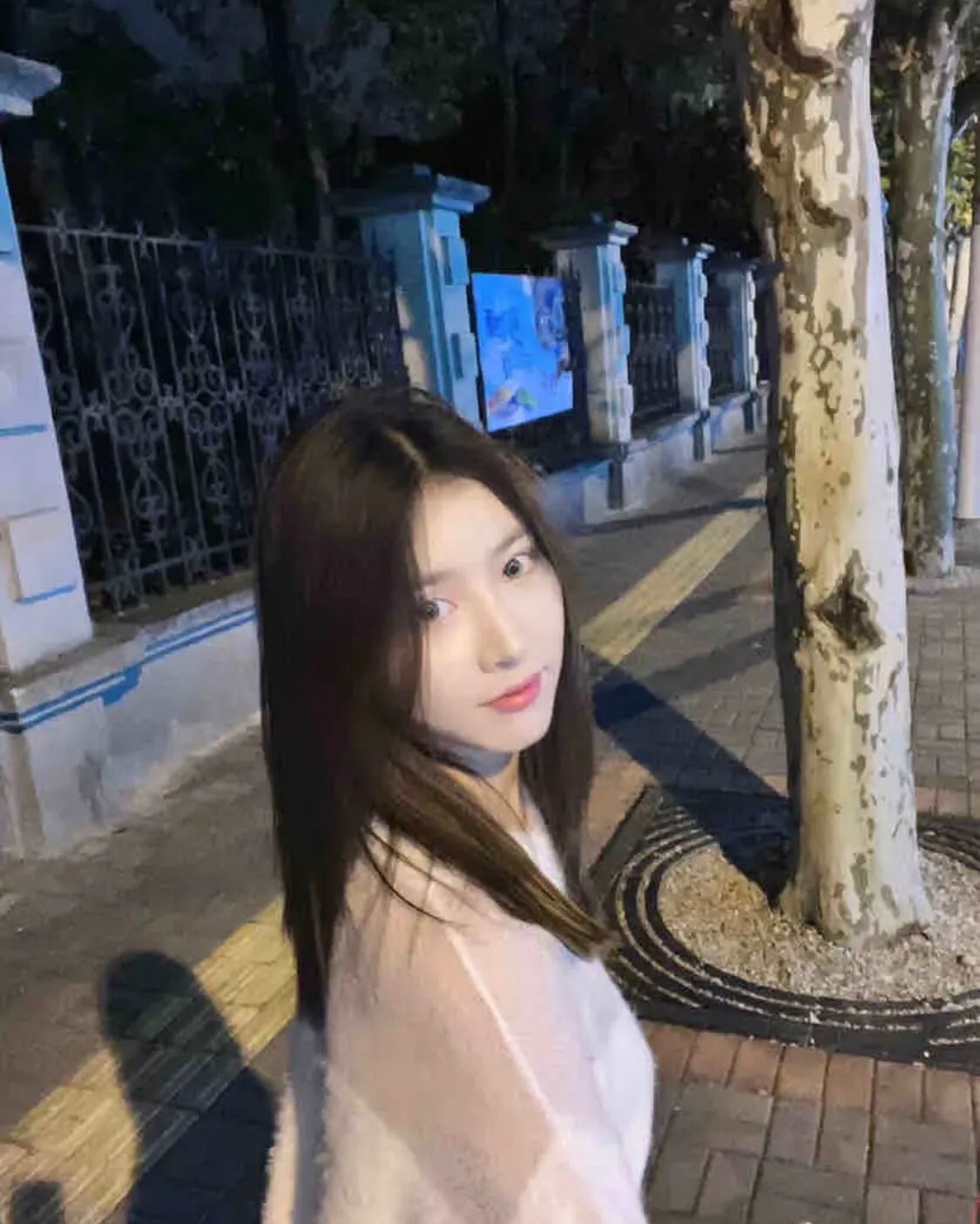 绝对很给力的妹子