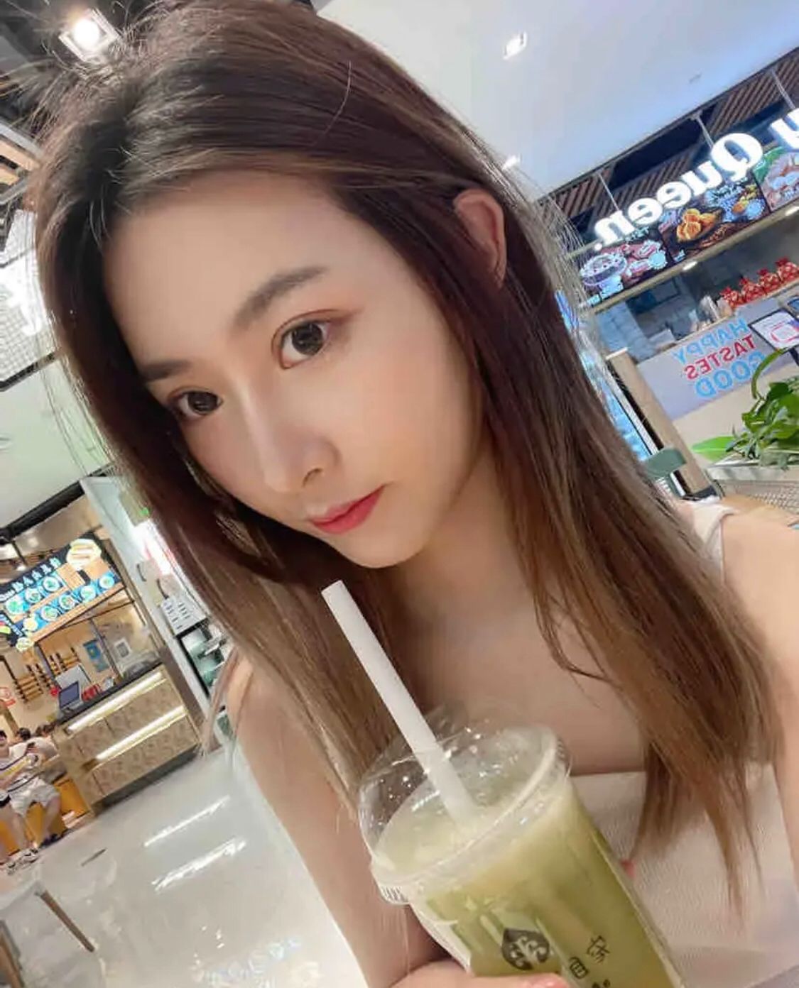 绝对很给力的妹子