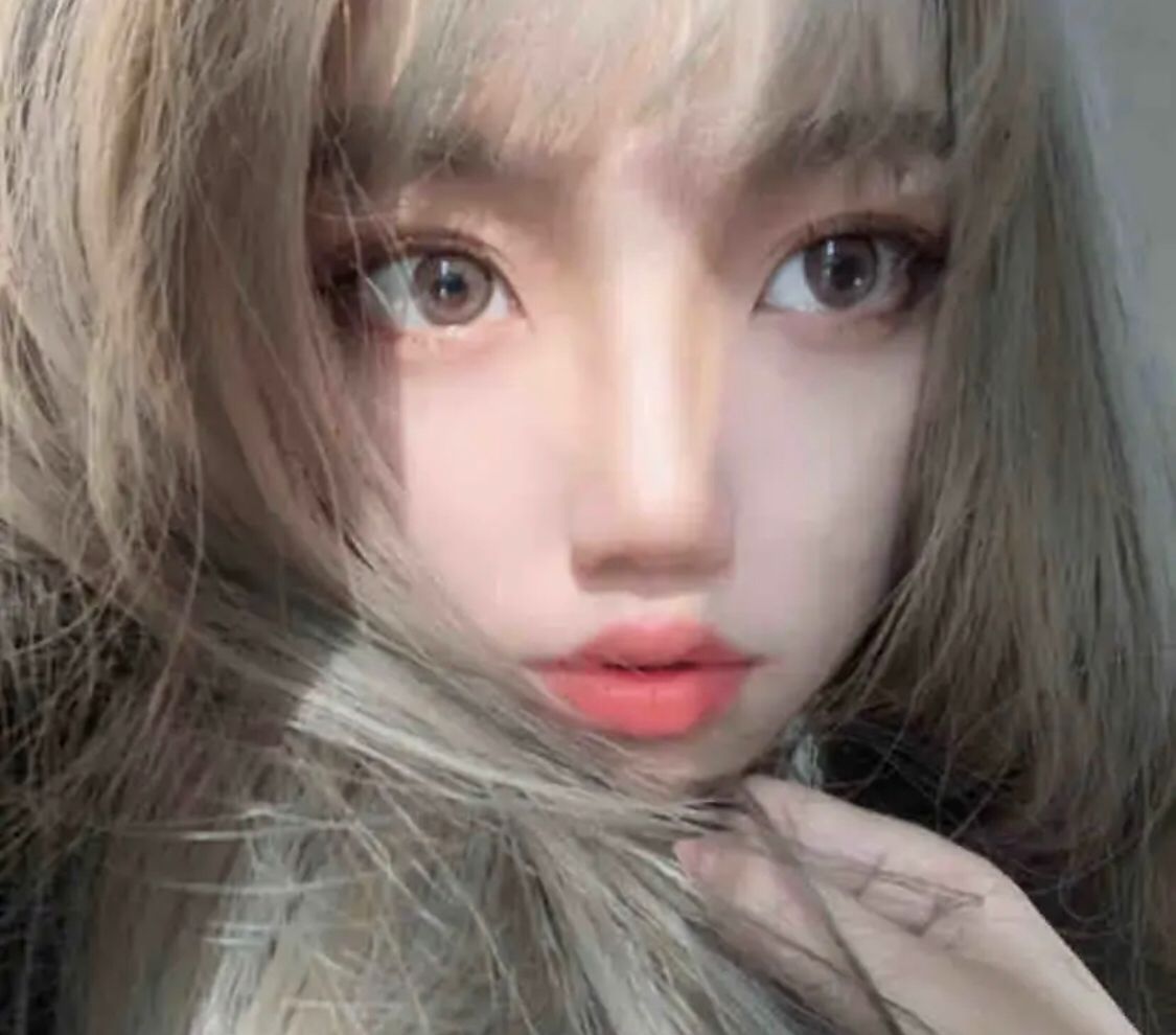 颜值身材还不错的妹子