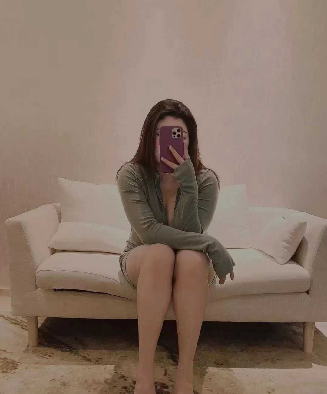 西湖区丰满性感小姐姐