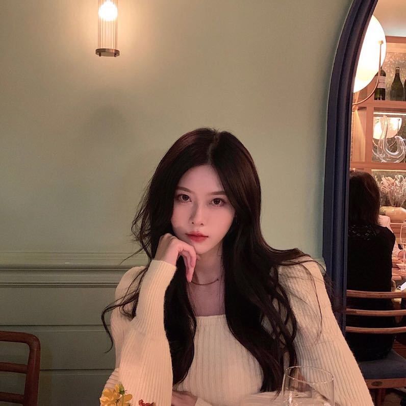 很亲切很配合的妹子