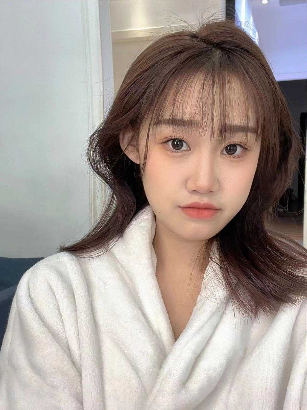 小姐姐b紧水多,闷sao诱人