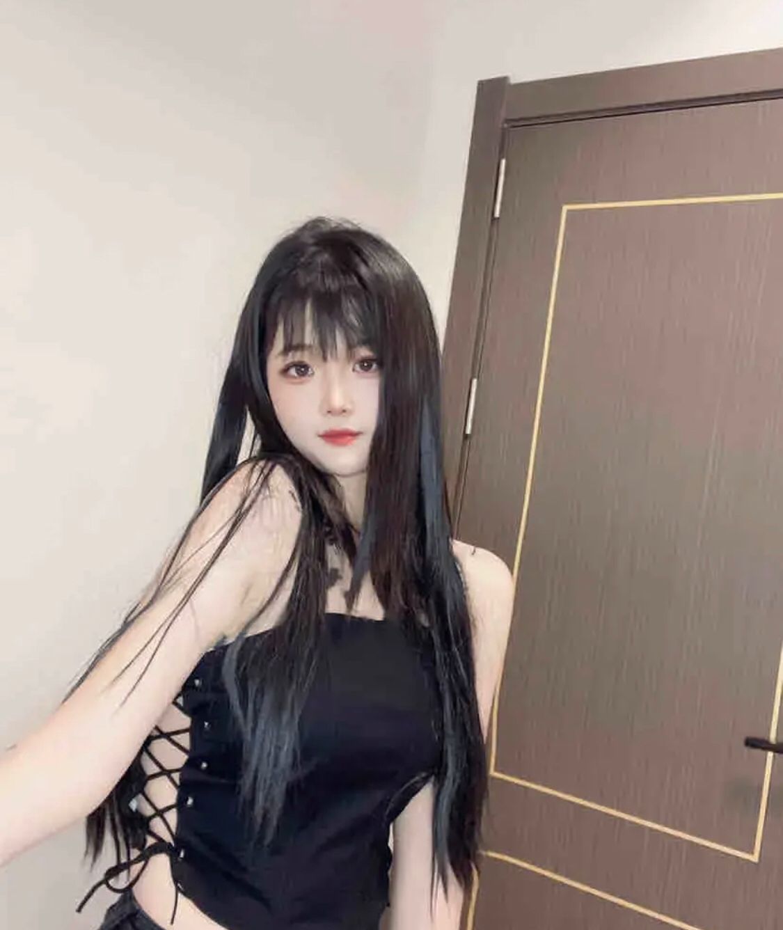 KH超级给力的妹子