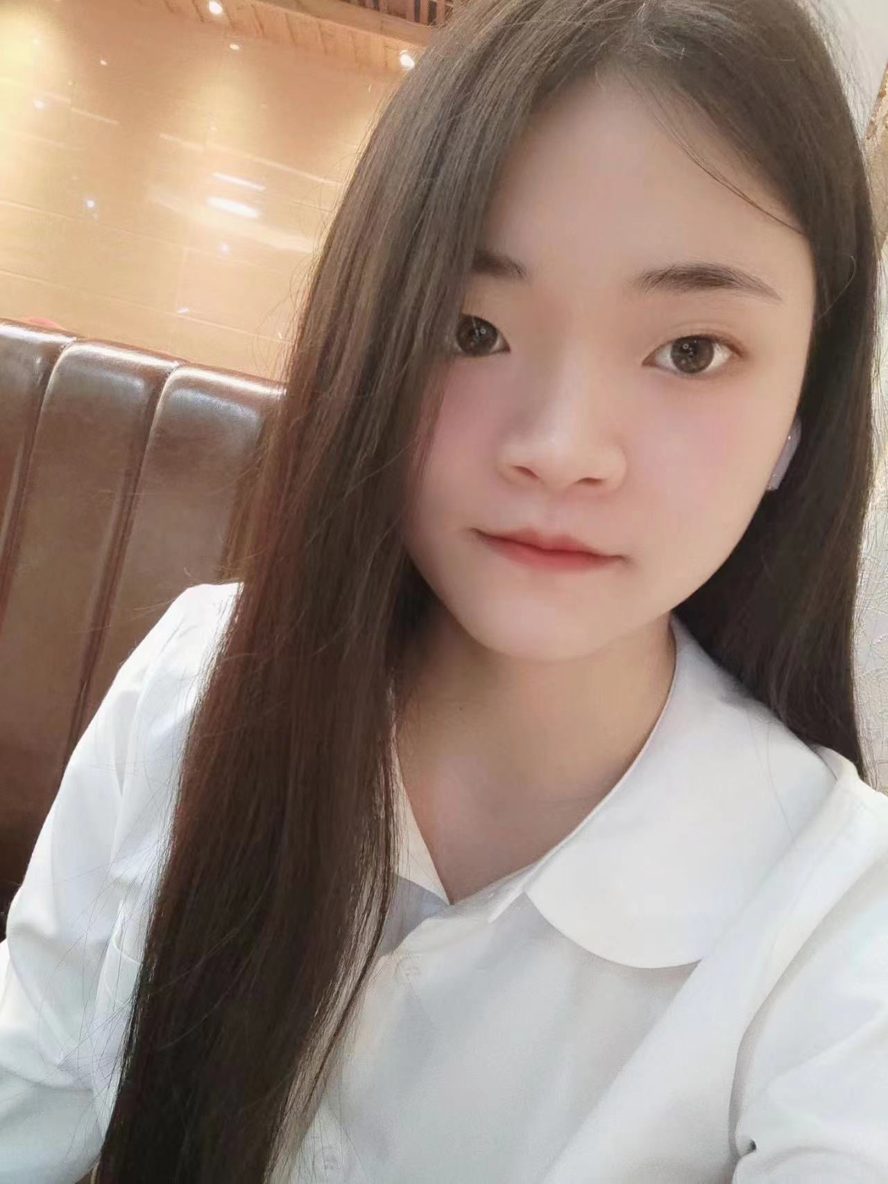 横岗00后小女友