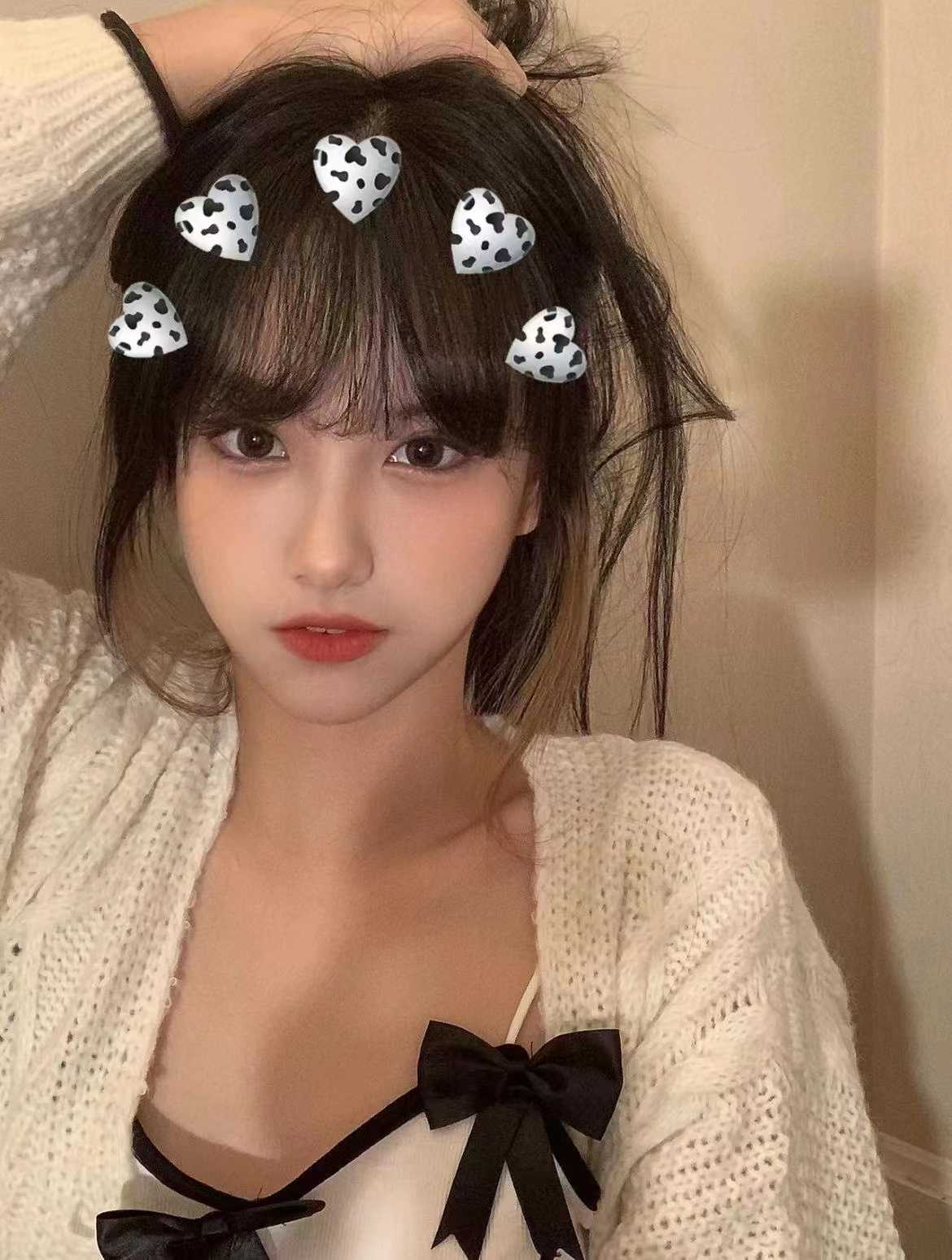 朋友介绍的高颜值魔鬼身材小姐姐