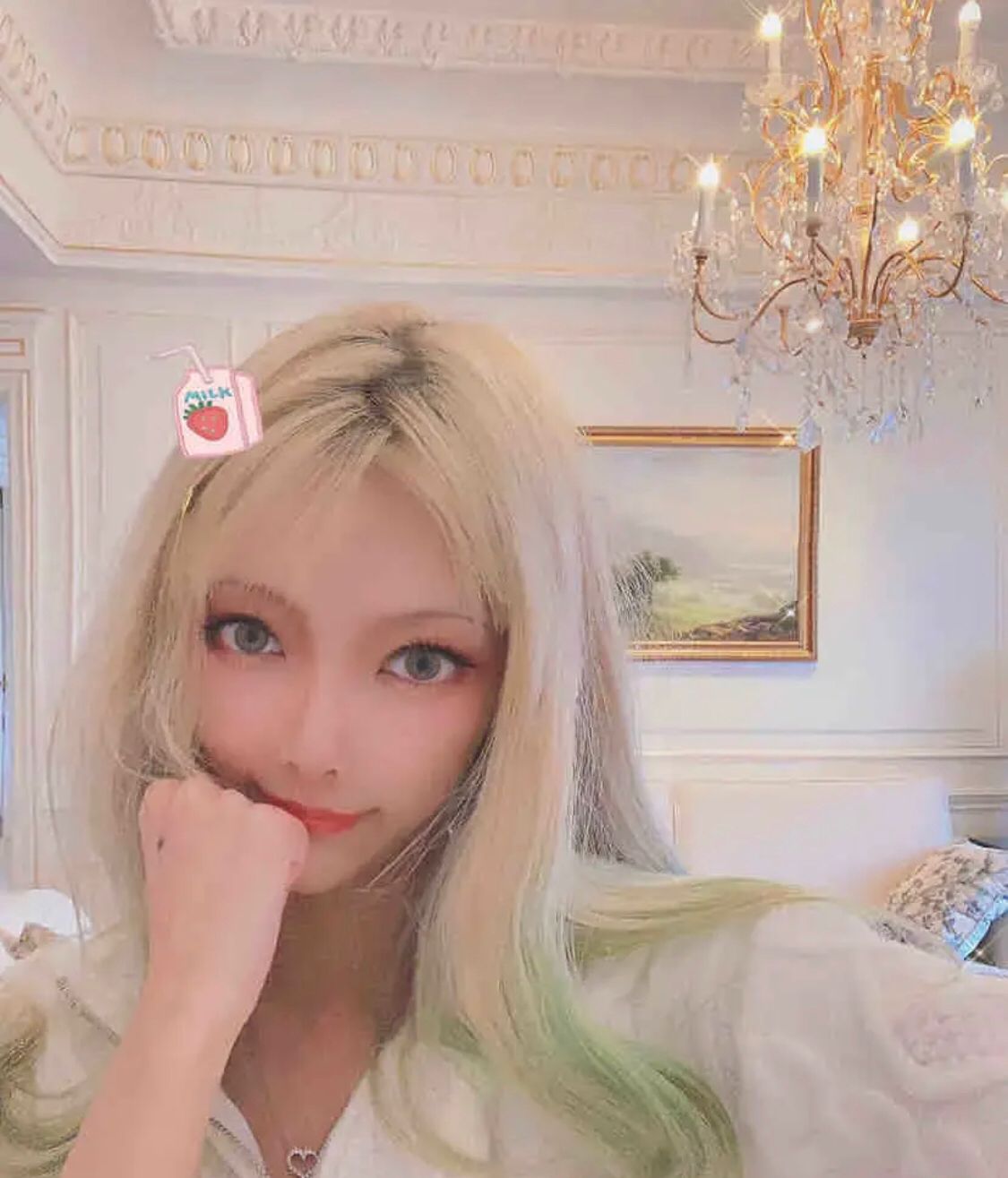 肤白貌美的妹子