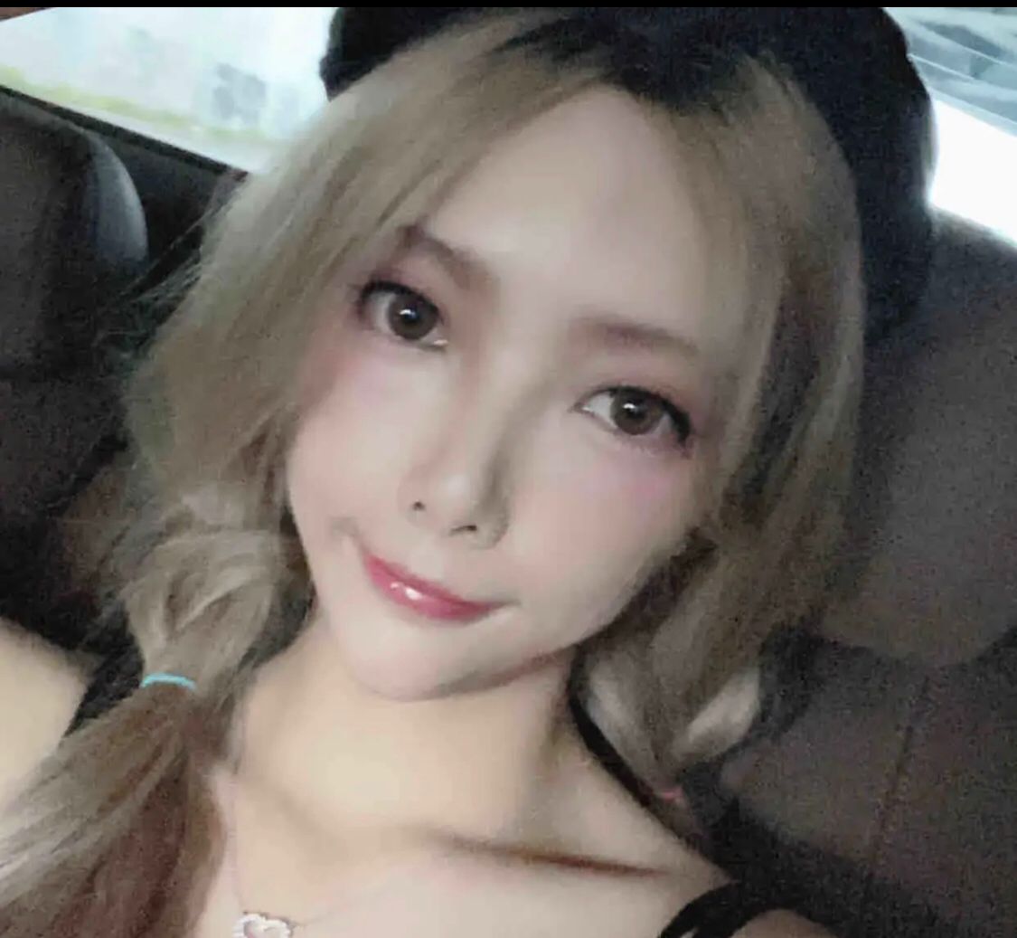 肤白貌美的妹子