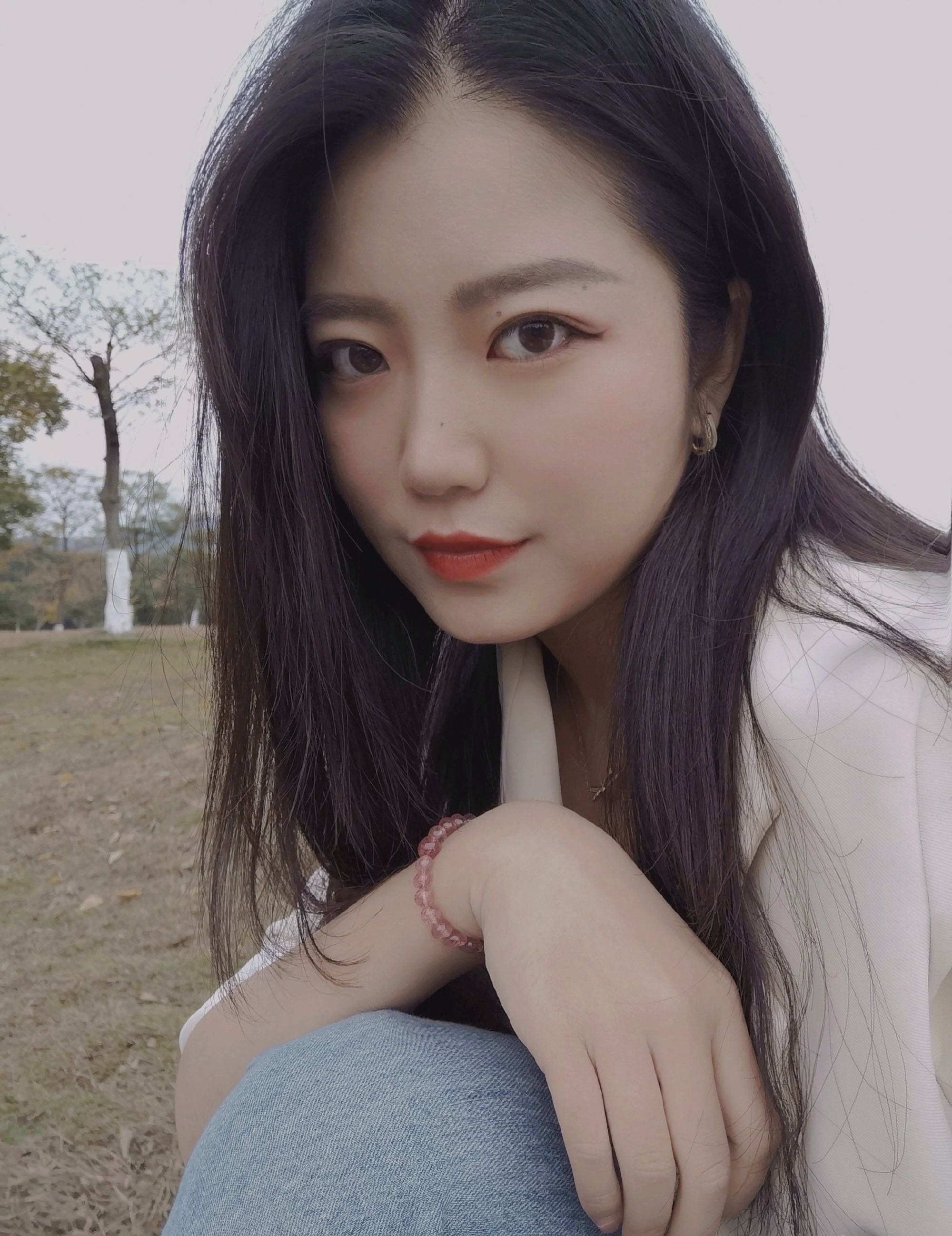 坐标深圳坂田 欢迎来品21岁新茶