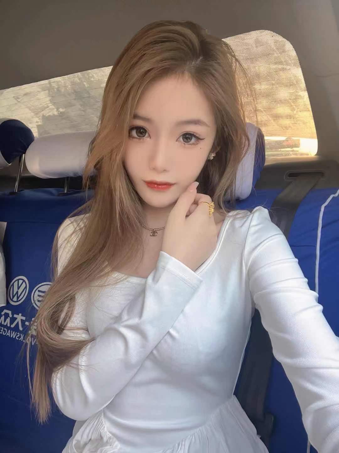 丰台漂亮性感的小姐姐