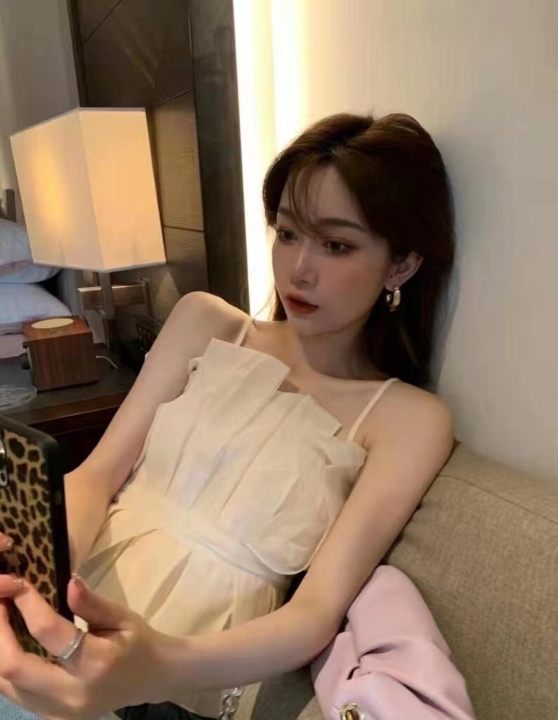 颜值身材超正的小妹妹