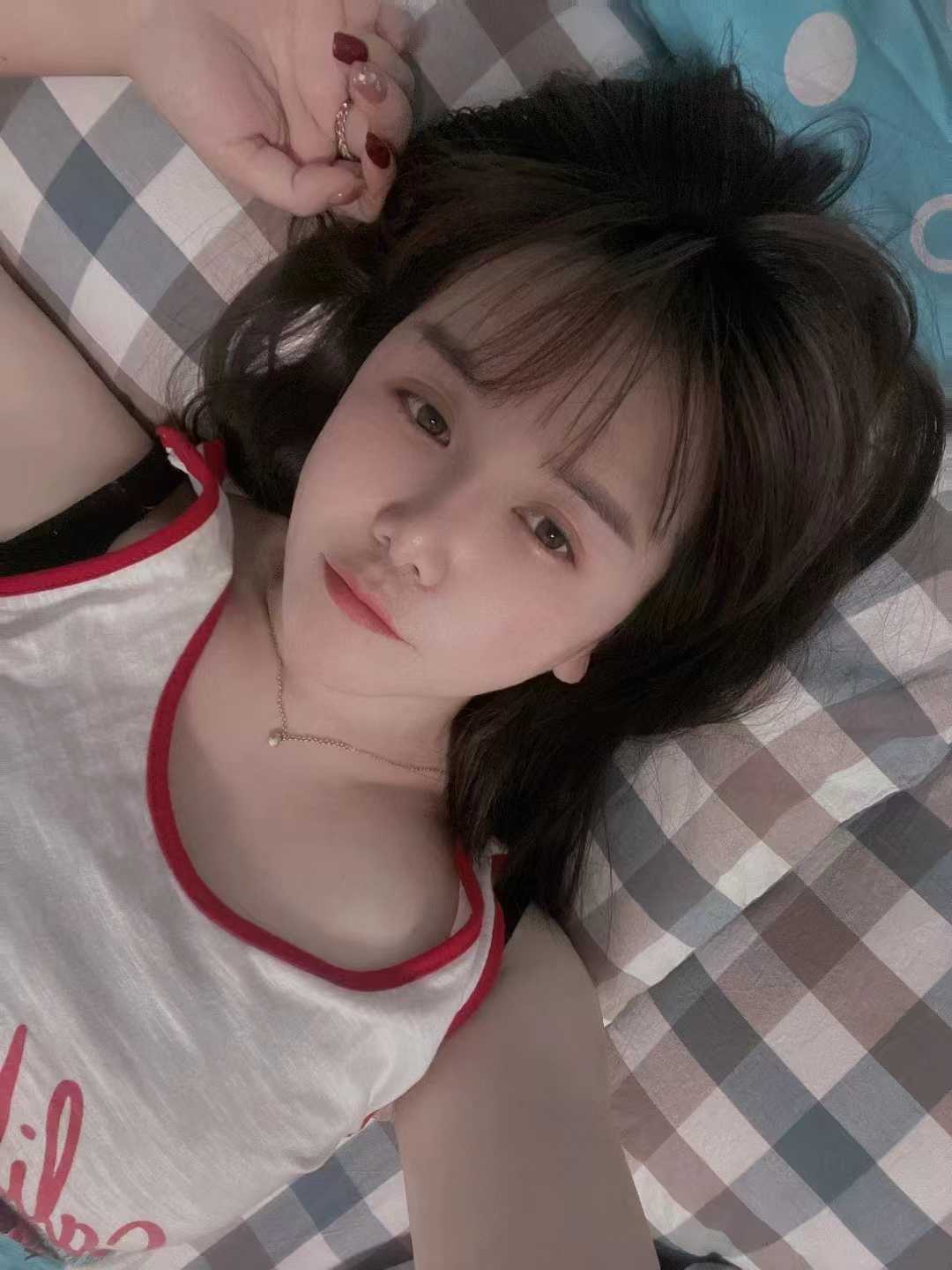 美女小花 服务很用心