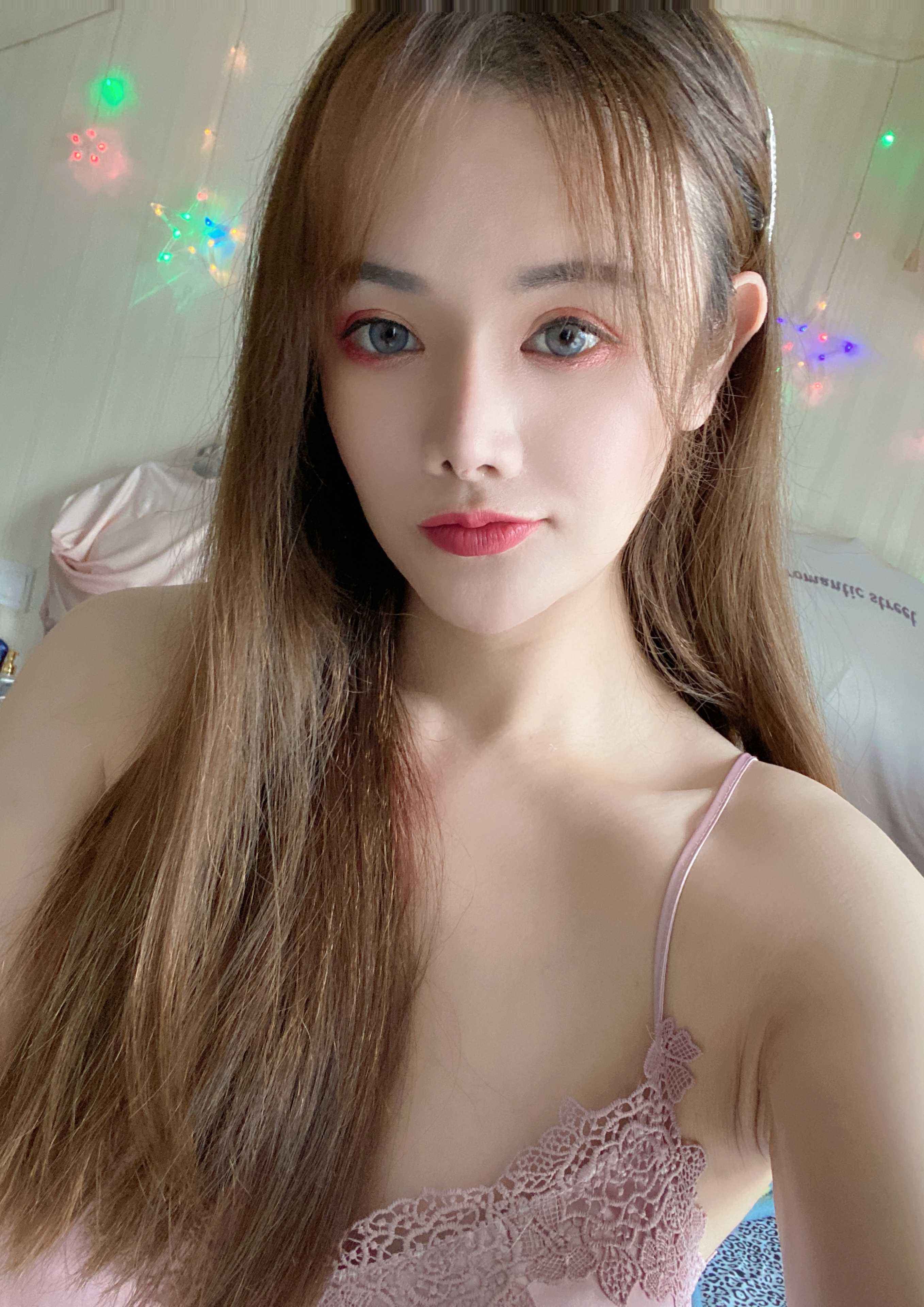 新区漂亮的水磨小姐姐