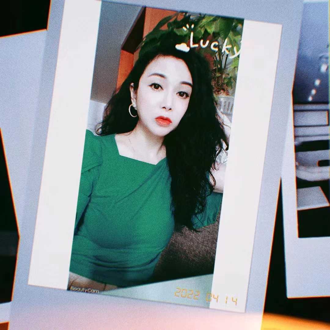 御姐范的兼职美女